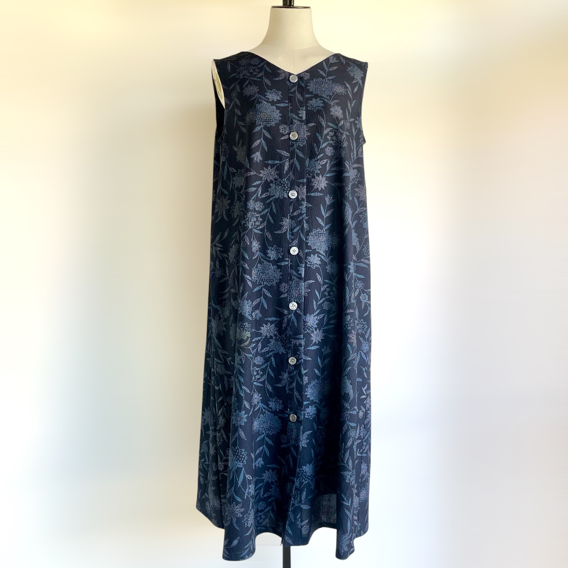 ノースリーブワンピース【送料込み】着物リメイク　ネイビー