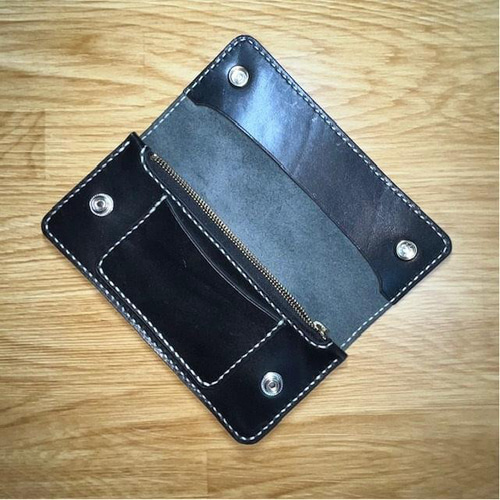 ミドルトラッカーウォレット姫路レザー茶芯/黒色//ステッチ白色/フル