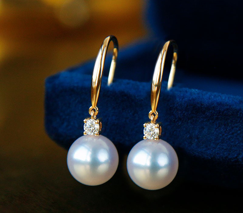 【La Corser】8-9.5mm アコヤ天然海水真珠ピアス 18Kゴールドダイヤモンド ダイアナ妃ピアス エレガントでファッ