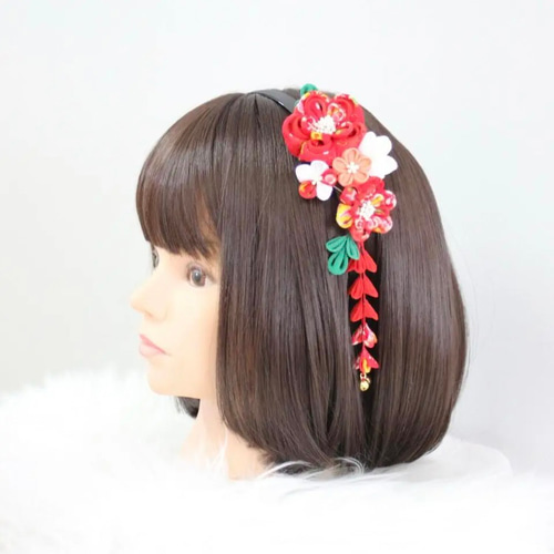つまみ細工☆カチューシャ☆髪飾り☆七五三 3歳 薄毛 髪が少ない 髪が