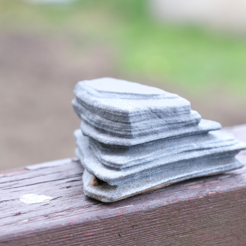 ゴビ石−162  彩玉　勾玉　原石 ゴビ石−162 彩玉 勾玉 原石