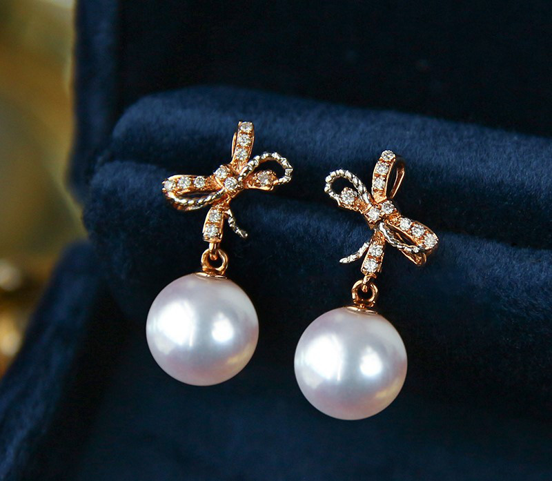 【ラ・コルセア】サウザンドノットデザイン 7.5-10mm アコヤ真珠ピアス 18Kゴールド ダイヤモンド ボウピアス