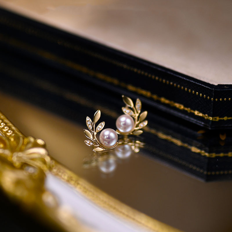 [ヘイズジュエリー] オリーブブランチシリーズ 18Kゴールド ダイヤモンドデザイン 6-6.5mm 日本製オーロラアコヤ海水真