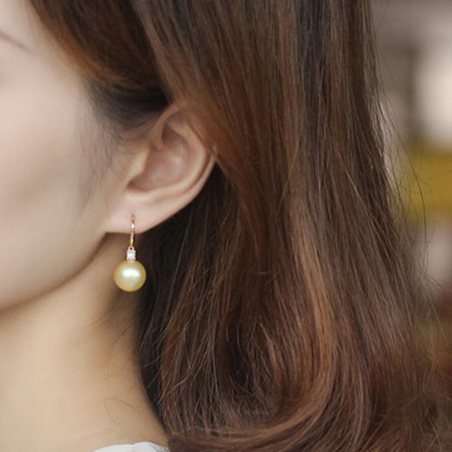 La Corser】9-14.9mm 南洋ゴールドパールピアス 18Kゴールド