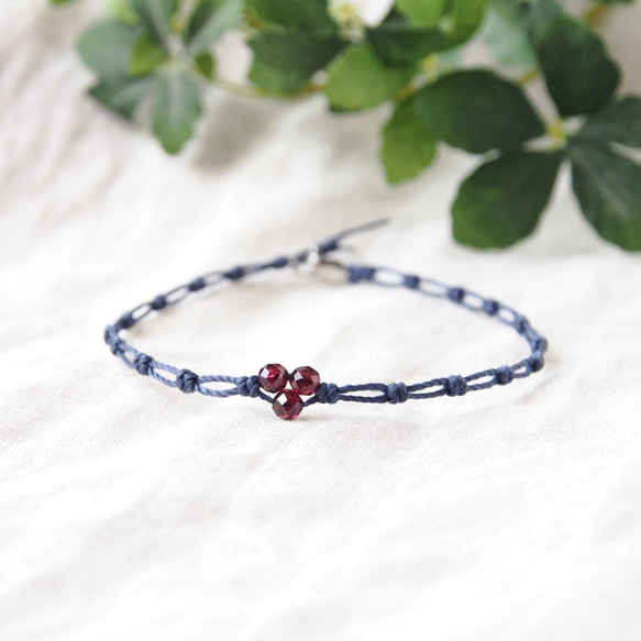 Chain Cord Anklet（ガーネット）-navy- 1枚目の画像