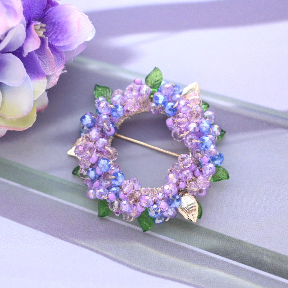 小さな紫陽花の花冠《ブローチ》