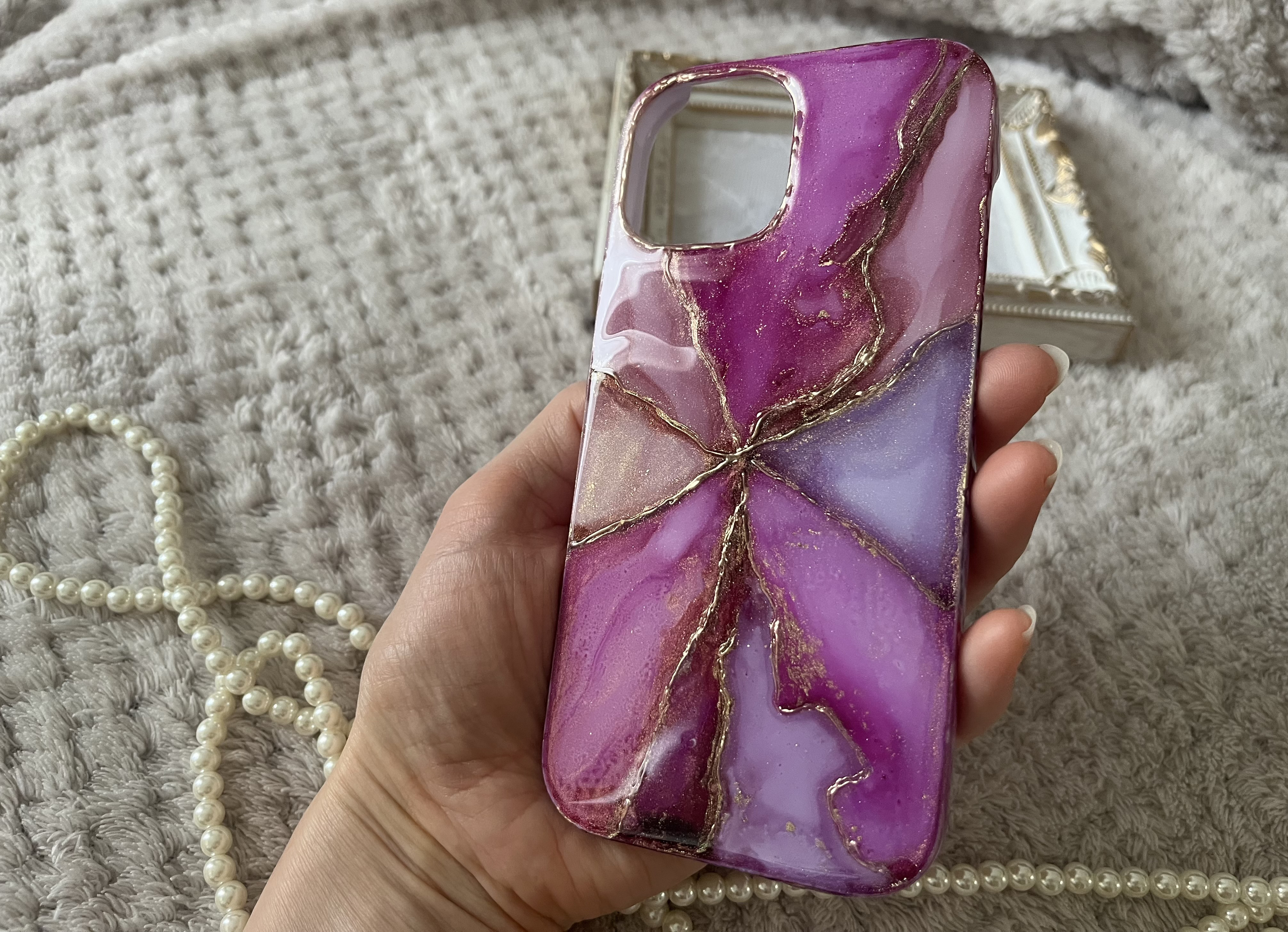 【iPhone15】アルコールインクアートスマホカバー