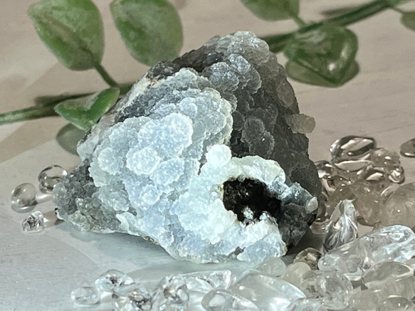 インド産 カルセドニー 葡萄状結晶 原石 ラフストーン その他置物 東洋