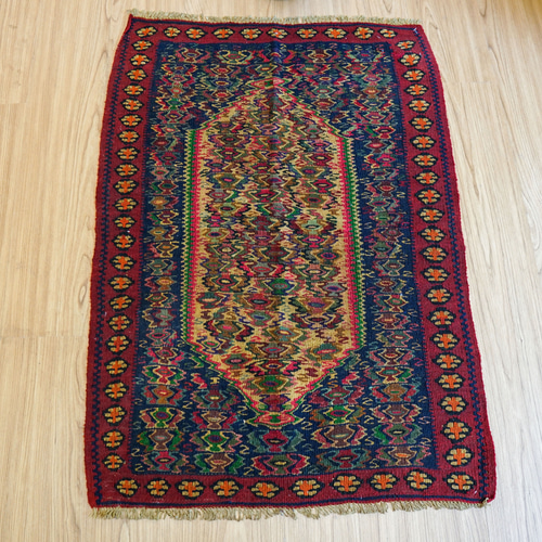 92×64cm セネ（サナンダジ）ペルシャ 手織りキリム 92×64cm セネ（サナンダジ）ペルシャ 手織りキリム カーペット・絨毯