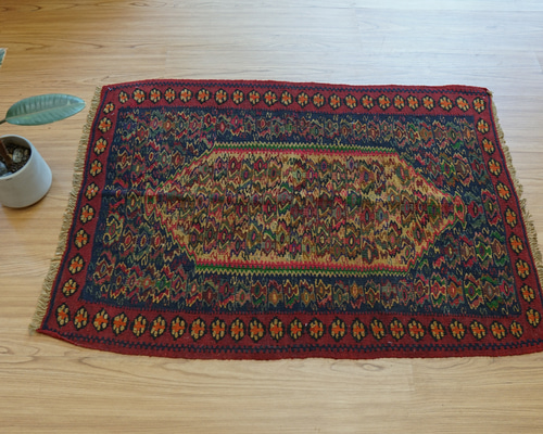 92×64cm セネ（サナンダジ）ペルシャ 手織りキリム カーペット・絨毯