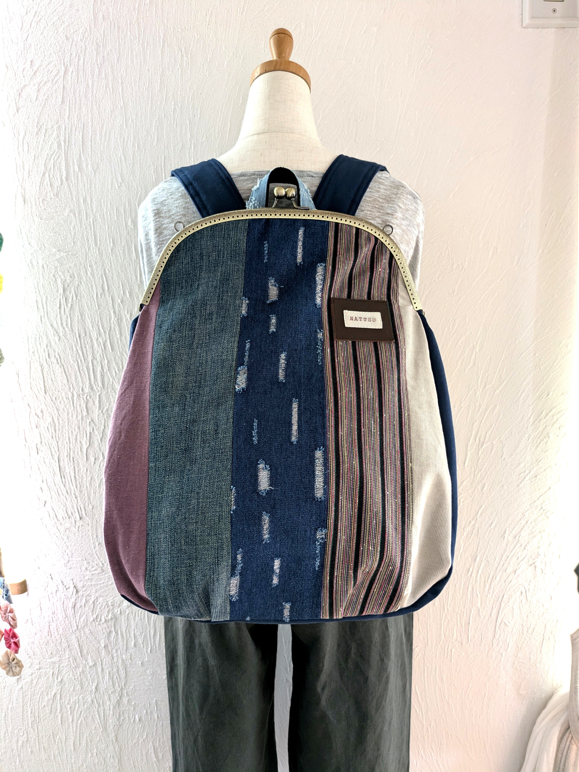 新サイズ☆がま口リュック☆縦パッチワーク