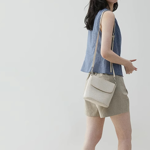 レディース タイサイドタンクトップ ノースリーブ スプリット ペプラム コケット シャツ チェック柄 流行 お出かけ サマートップ タンクトップ  ノースリーブ 「RIENDA GOLF」ギンガムチェックノースリーブトップス 夏服 レディース レディース タイサイドタンクトップ ノースリーブ スプリット ペプラム コケット シャツ チェック柄 流行 お出かけ サマートップ