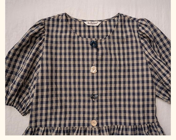 先染めチェック柄　裾ペプラム　半袖ブラウス【春夏秋】ネイビーチェック 5枚目の画像