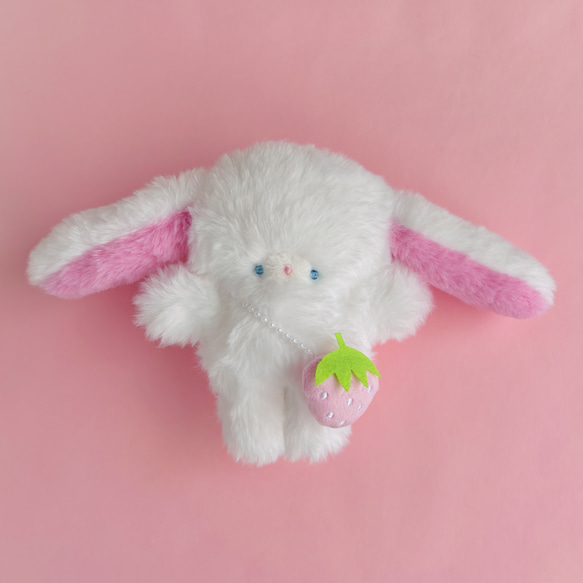 【人気ぬいぐるみ作家haco_decoさん】ピンクのリボンをした水色のうさぎさん 人気ぬいぐるみ作家haco_decoさん】ピンクのリボンをした水色のうさぎ