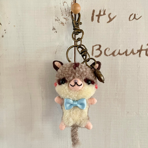 オシャレしておすまし☆モモンガさん キーホルダー ぬいぐるみ