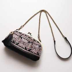 印度/印度刺繡親子扣環皮夾/智慧型手機單肩包，採用印度刺繡和牛皮材質，黑色 第2張的照片