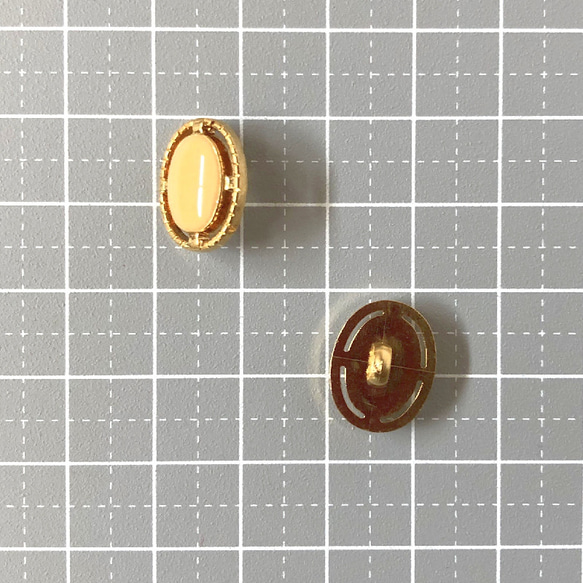 ボタン レトロ オーバル 楕円形 ゴールド イエロー 裏足 15mm×12mm 6個セット cd-095 4枚目の画像