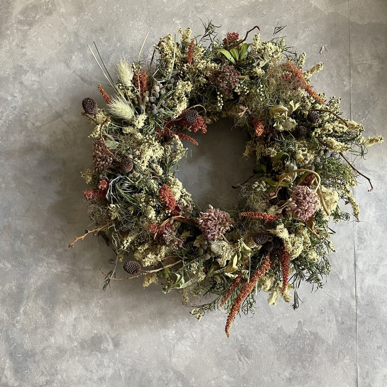 霞色のドライフラワーリース