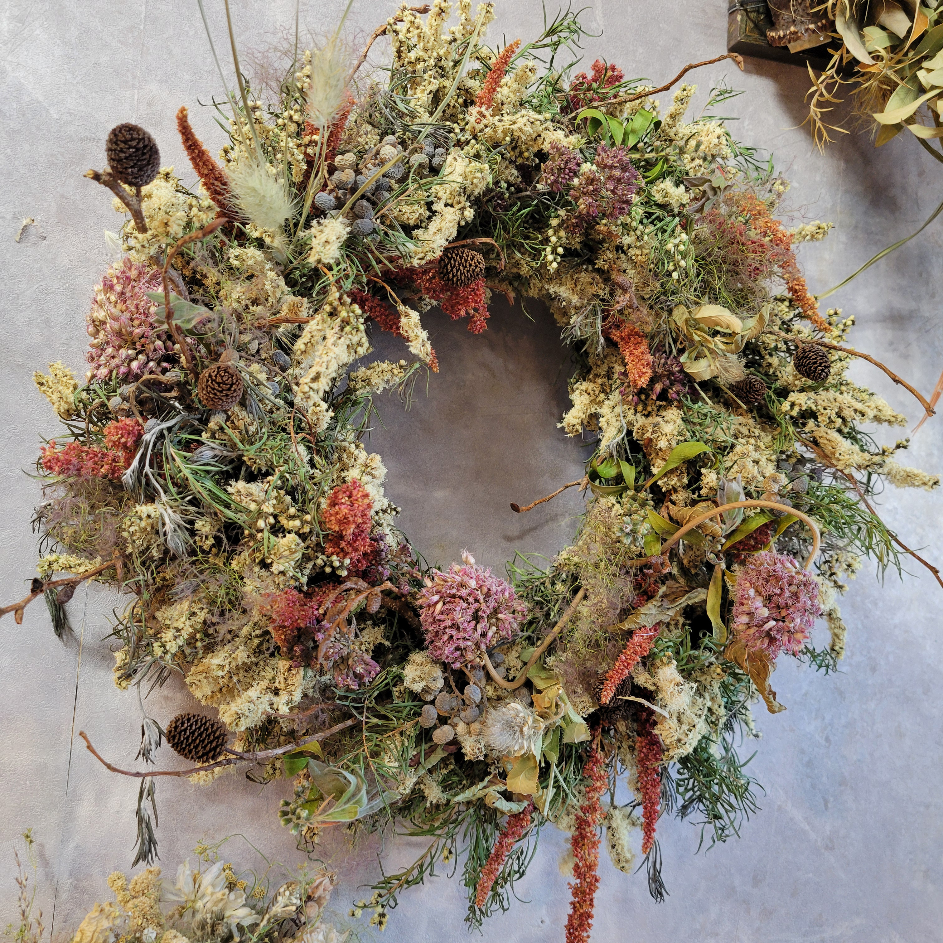 霞色のドライフラワーリース