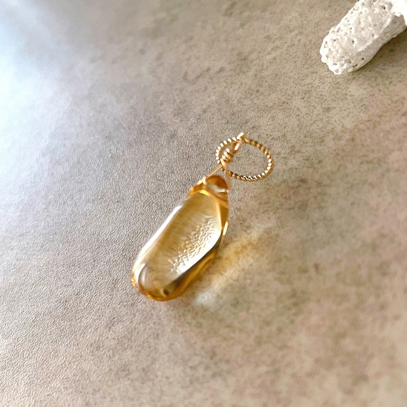 ❇️訳有❇️アメジスト·シトリンの14kgfネックレスチャーム 14kgfゴールド ぷるぷるハニーシトリンのネックレスチャーム