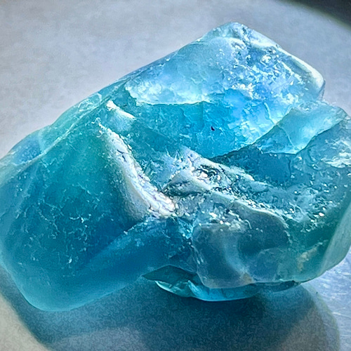 a*中様 ブルーフローライト 蛍石 クラスター 原石 中国湖南省産 中国湖南省香花嶺産 ブルーフローライト 蛍石 原石 ラフストーン