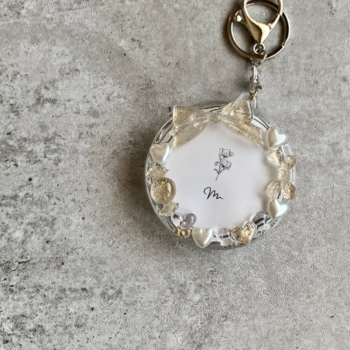 缶バッジ】バッジケースキーホルダー 『 gold lamé 』white pearl