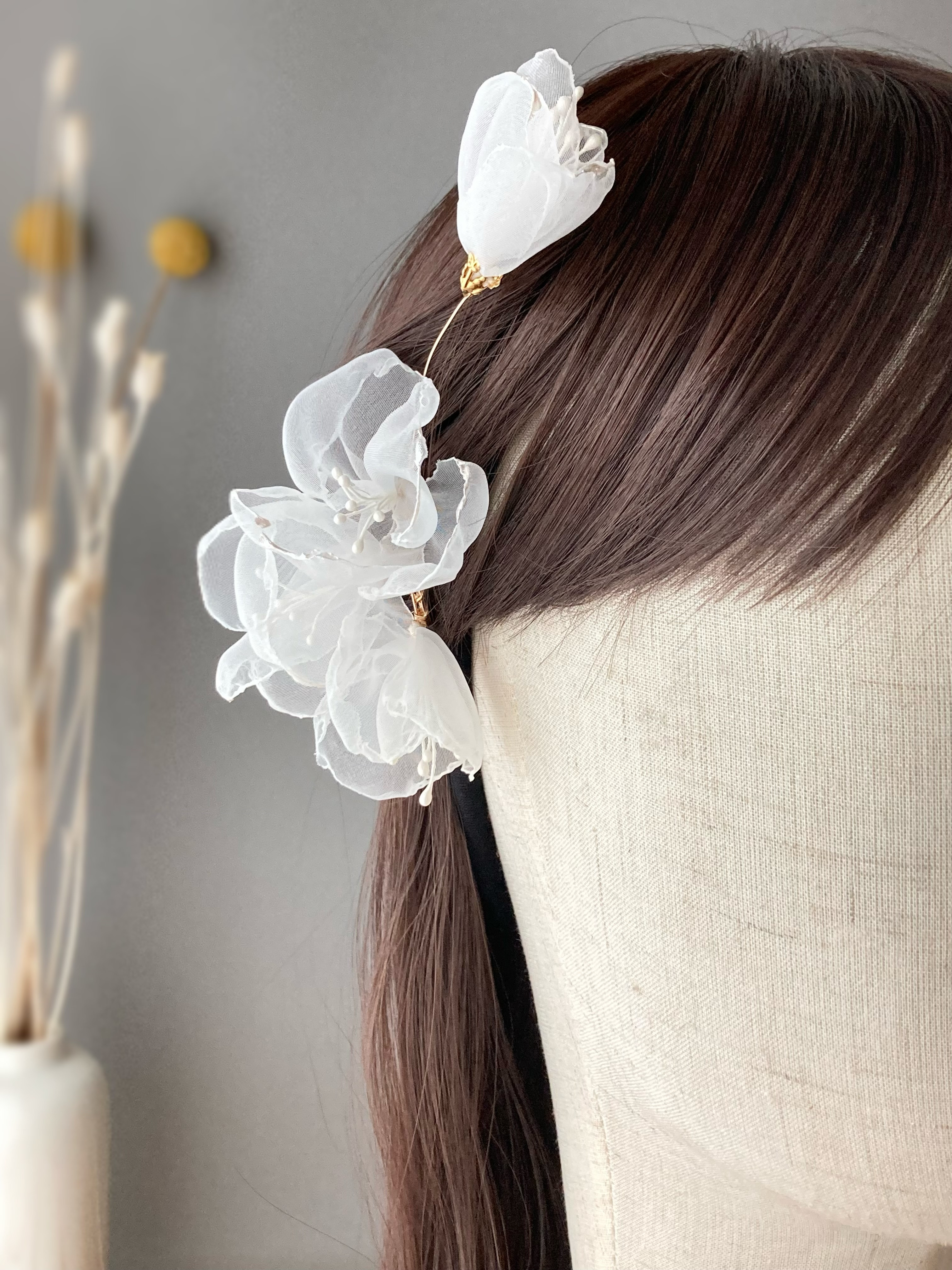 ★選べる★　ウェディング　花嫁　成人式　ヘッドドレス　涼し気　オーガンジー　白 花びら　H049