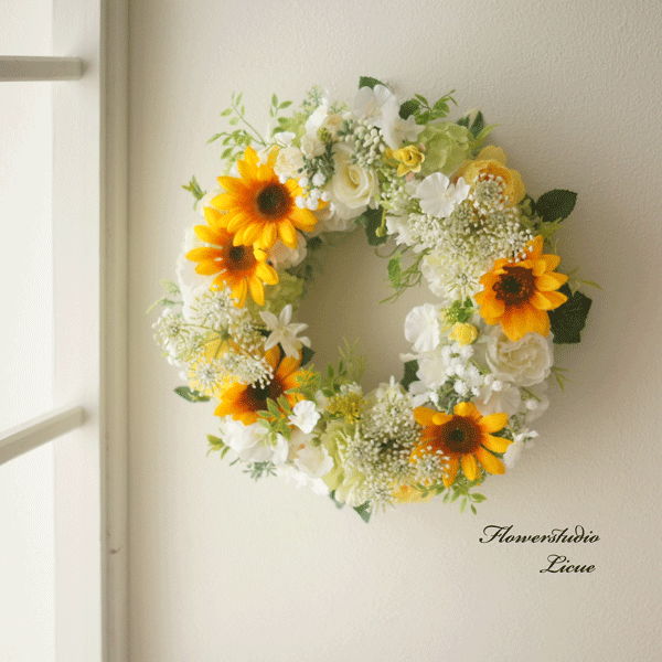 【Creema限定】ひまわりとレースフラワーのリース　アーティフィッシャルフラワー使用