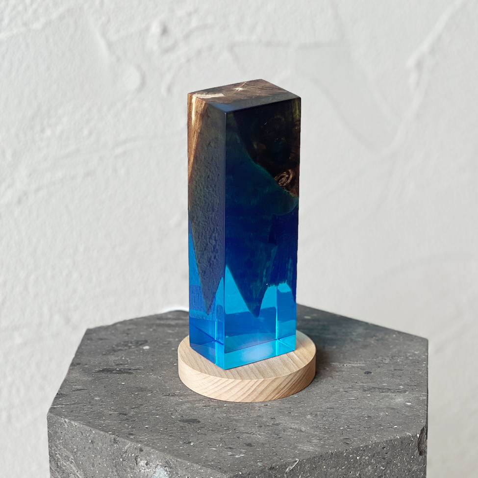 レジンスクエア スタンダード Lサイズ 縦;5cm 横;6cm 高さ;19.4cm 卓上ライト ランプ レジンアート