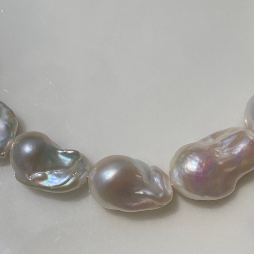 1点もの✨虹色オイスターパールネックレス✨バロックパール✨淡水