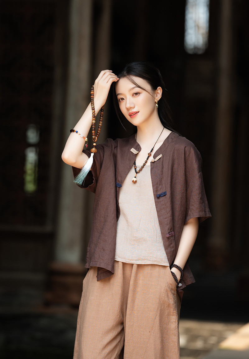 100%亜麻 撞色盤釦シャツ コーヒー 深煎りの如き豊潤な美しさ 8383