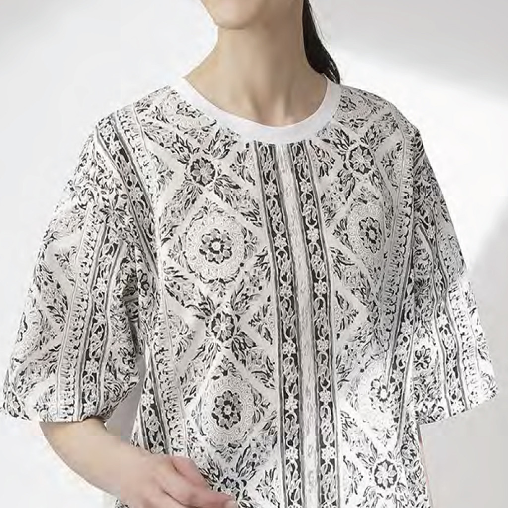 モノトーン更紗チュニックシャツ