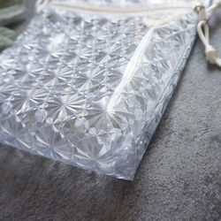Creema限定 ひんやり涼しげ『氷かばん』撥水PVCサコッシュ｜軽量・ポシェット 夏のお出かけ・フェス・プール・旅 10枚目の画像