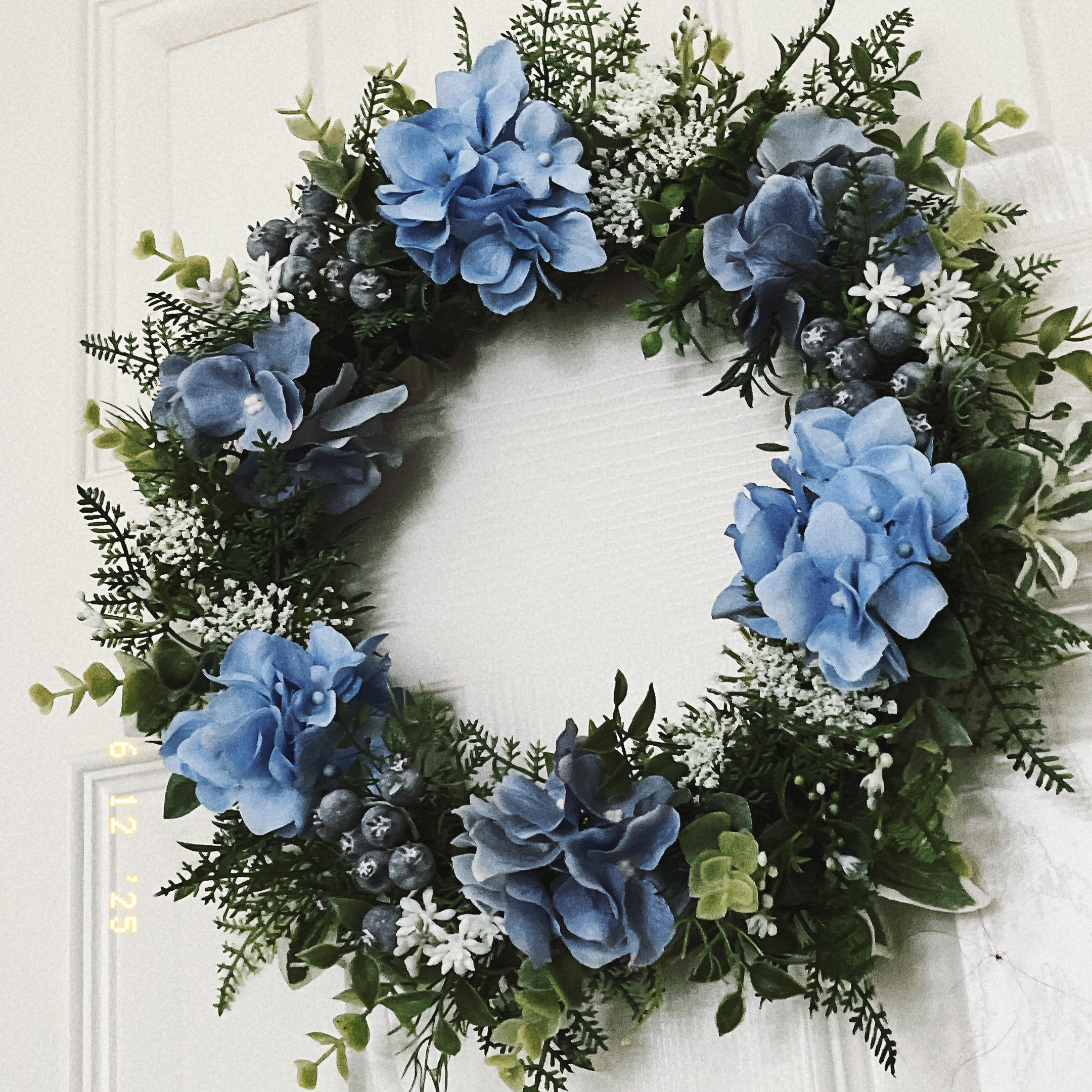 贈り物にも＊ 爽やか系の紫陽花とブルーのリース・30㎝・玄関にも　お部屋にも　ドアリース　贈り物　夏ギフト