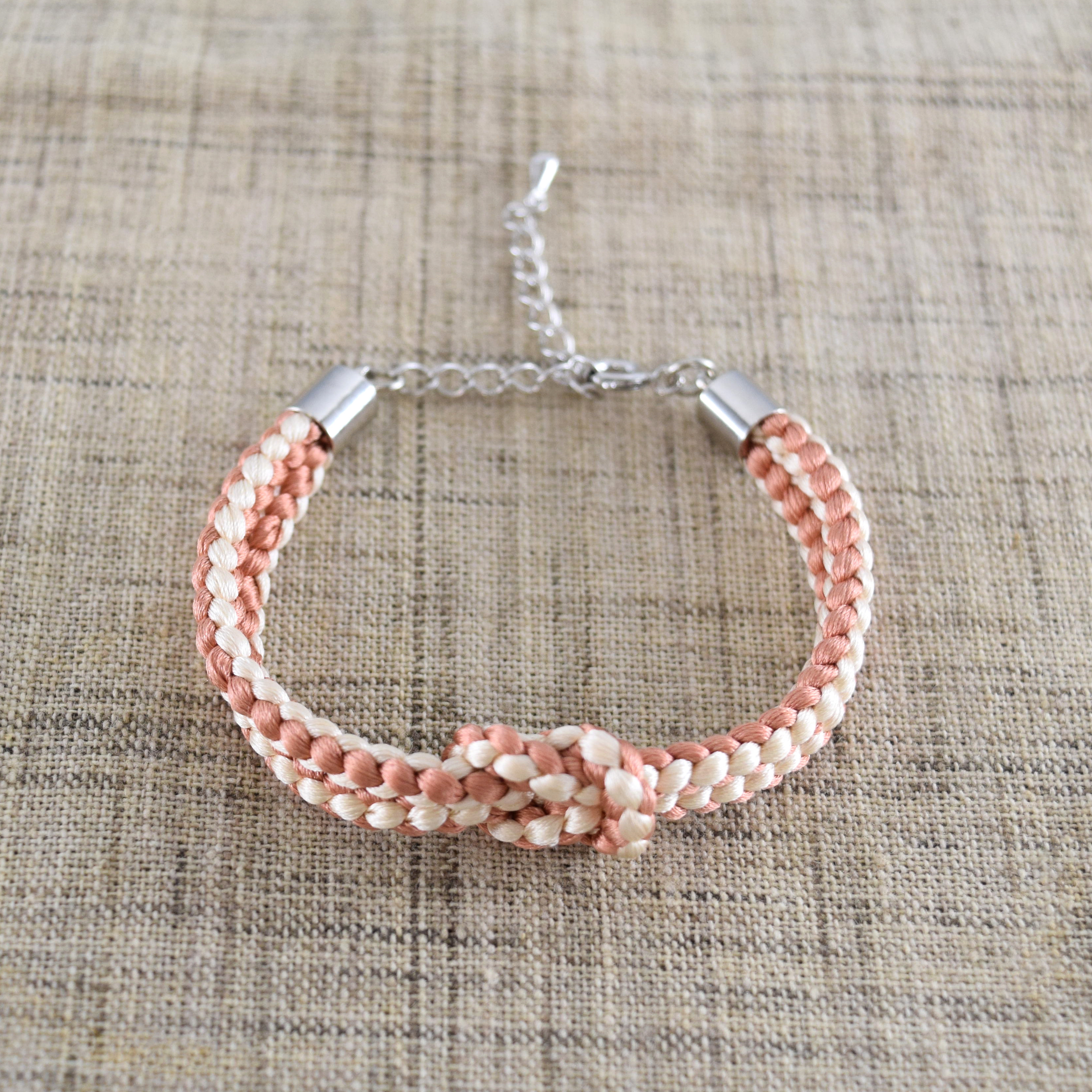 組紐　ブレスレット　ギフト　藤三郎X京都あさひ屋　正絹組紐金具留めブレスレット　ピンク　TOB7