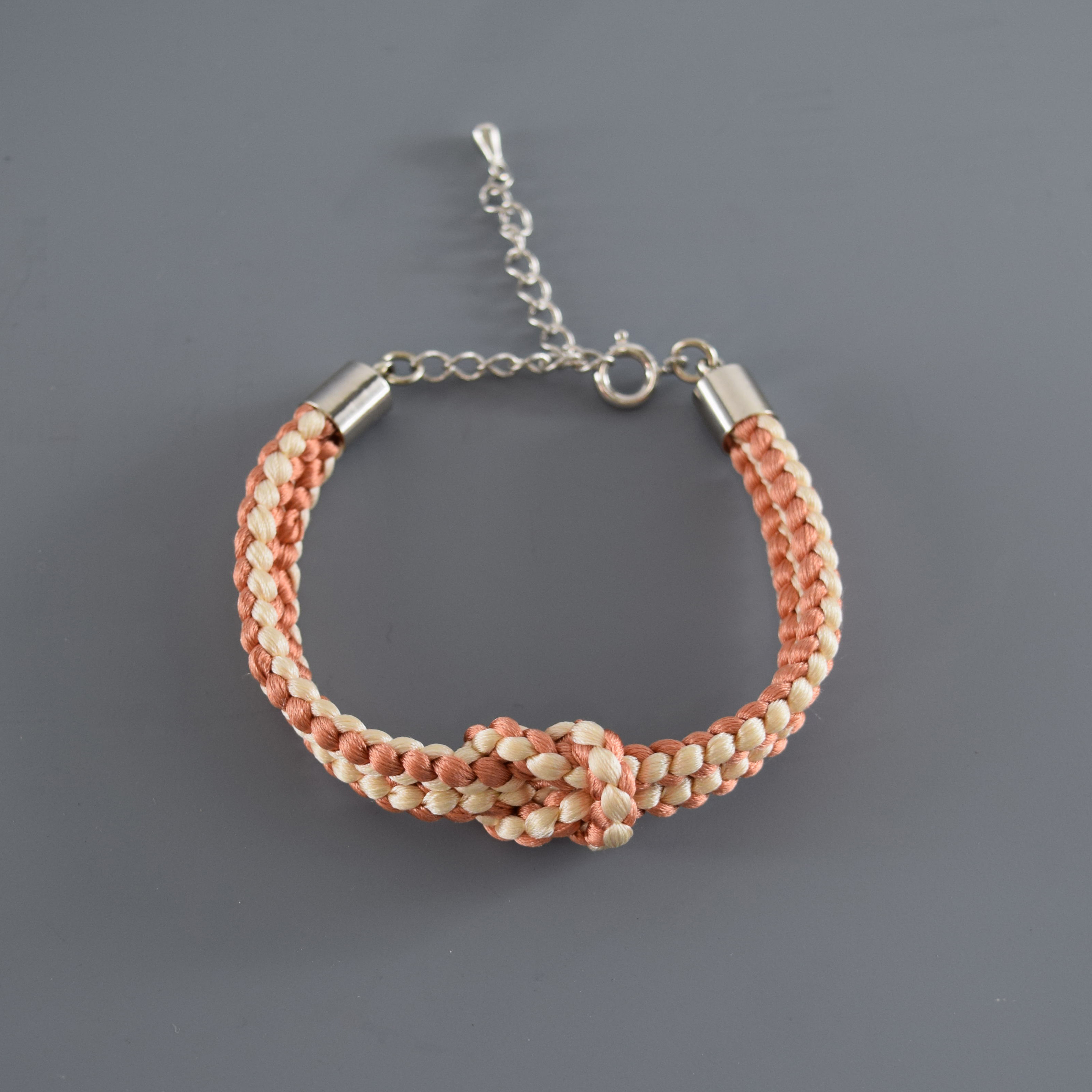 組紐　ブレスレット　ギフト　藤三郎X京都あさひ屋　正絹組紐金具留めブレスレット　ピンク　TOB7