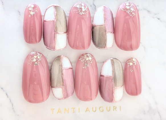 ピンクブラウンのブロックネイル ネイルチップ（つけ爪） zukky 通販