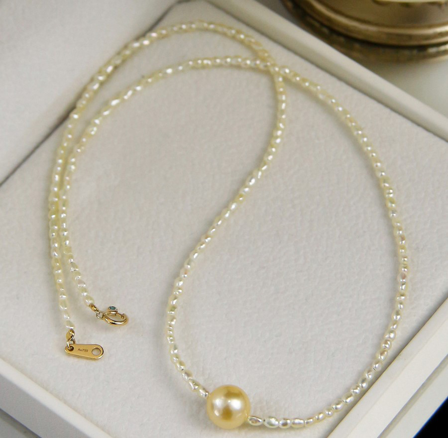 【La Corser】8-8.4mm ミックスカラー アコヤ クイーンパール クリームゴールド 2-3mm ケシネックレス 18