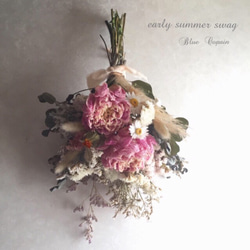 White rose ドライフラワーガーランド ドライフラワースワッグ ブーケ