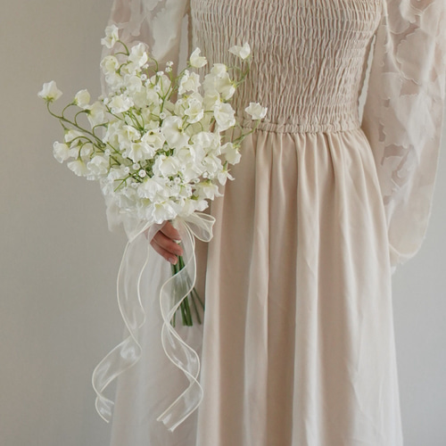 ふわふわ エアリー ♡ 白の魔法♪ アーティフィシャルフラワーブーケ