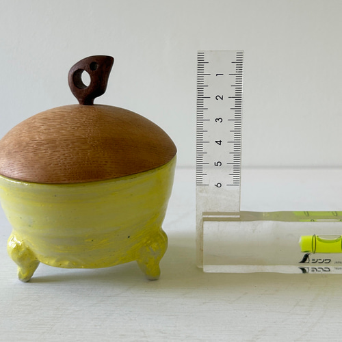 三ッ鉢 三足小鉢・黄 お椀・ボウル・鉢 FUTAMONO-YA 通販 19474846｜Creema