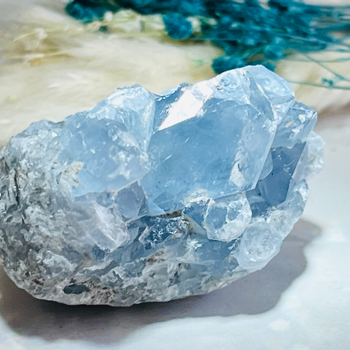 天使の石໒꒱✨ セレスタイト 天青石 クラスター 原石 ラフストーン