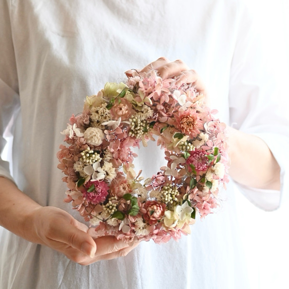 野の花と紫陽花のリースmini＊18センチ  ナチュラルピンク 5枚目の画像