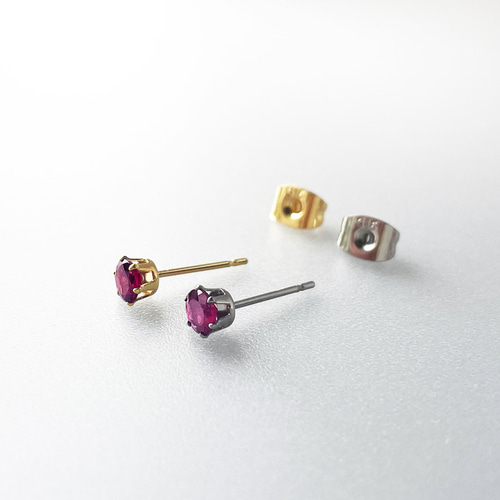 つけっぱなしOK！】ロードライトガーネット一粒ピアス 天然石
