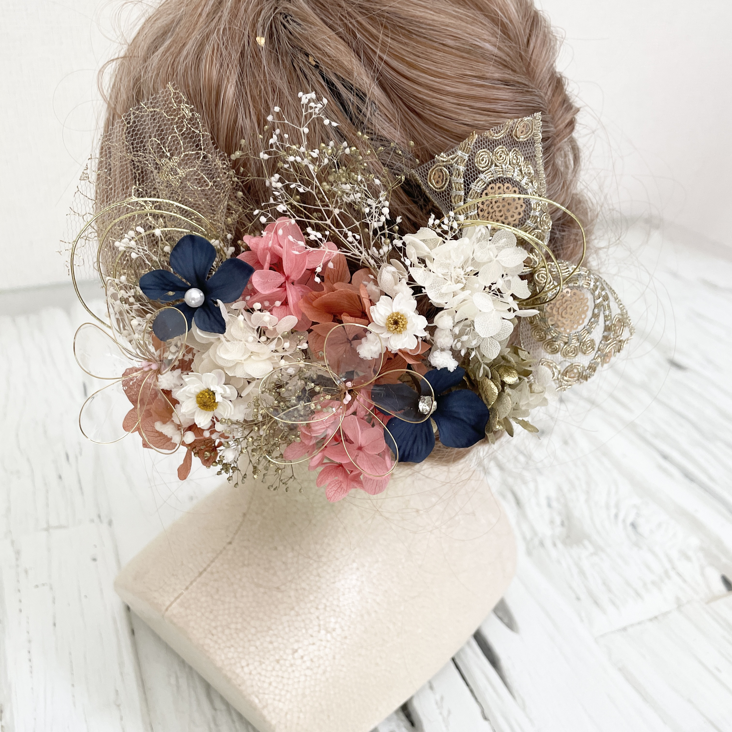 和装髪飾り　ヘッドドレス　水引×金箔　紺