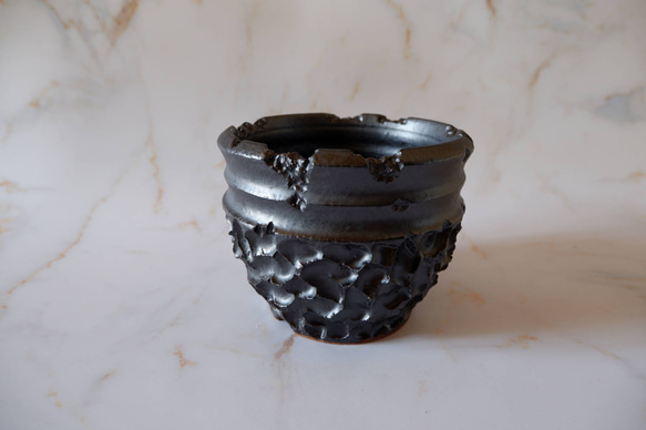 5号艶流紋黒鉢111 塊根植物 多肉植物 アガベ 盆栽 植木鉢 作家鉢 鉢皿