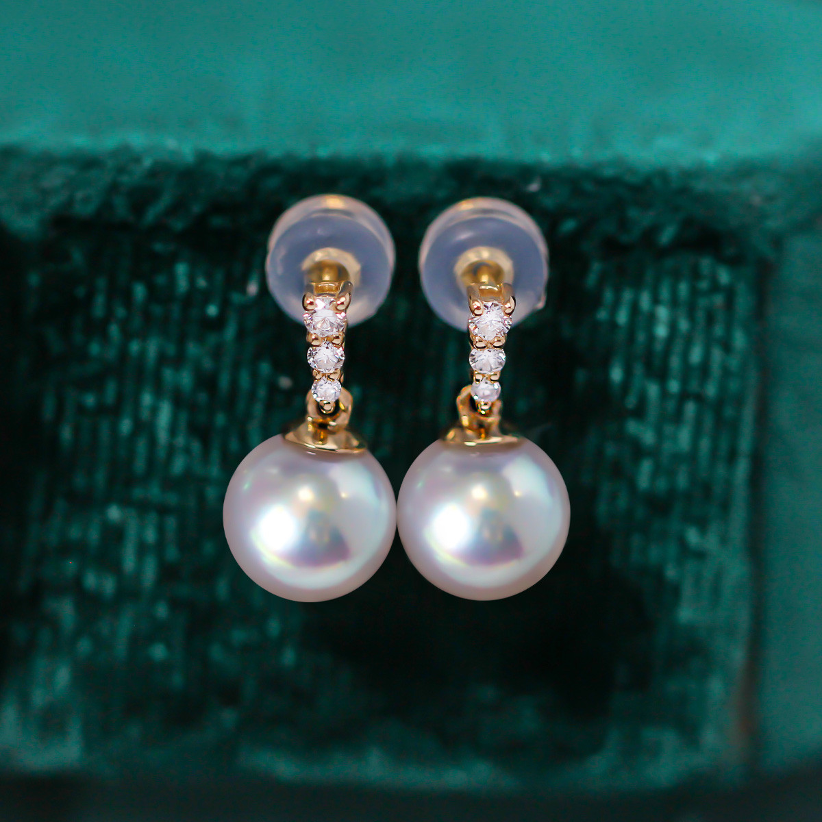 【La Corser】日本製 7-10号 アコヤ真珠ピアス 18金 天体ダイヤモンド 天然海水真珠ピアス