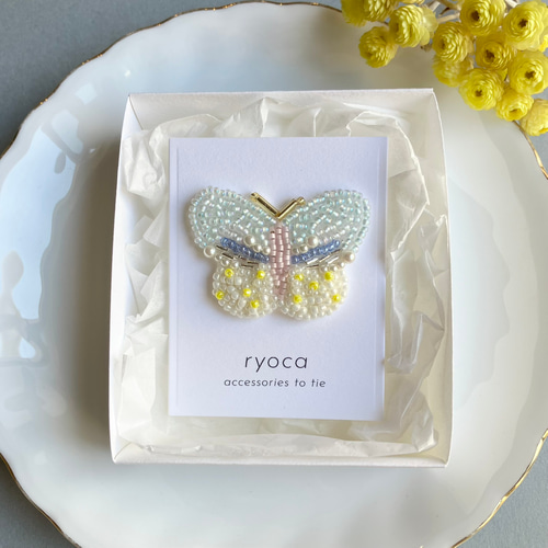 蝶々 カラフル/ライトグリーン ビーズ刺繍 ブローチ/ヘアゴム ブローチ
