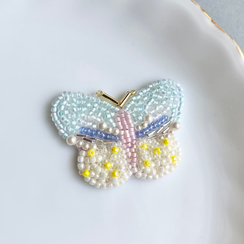 蝶々 カラフル/ライトグリーン ビーズ刺繍 ブローチ/ヘアゴム ブローチ