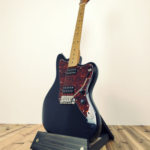 WOODWORKS ギタースタンド 1本掛 エレキギターオフセットボディ用